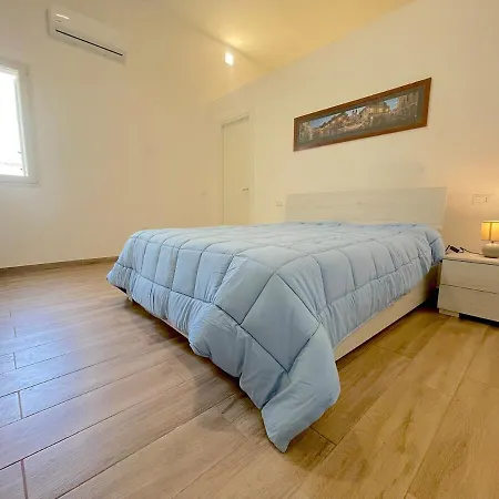 Lägenhet Lily House *