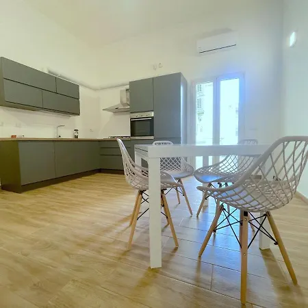 Apartamento Lily House